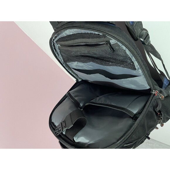 SwissGear Backpack Wenger Ibex 17” Laptop Multi zip Pockets Padded Straps Travel - Picture 8 of 8